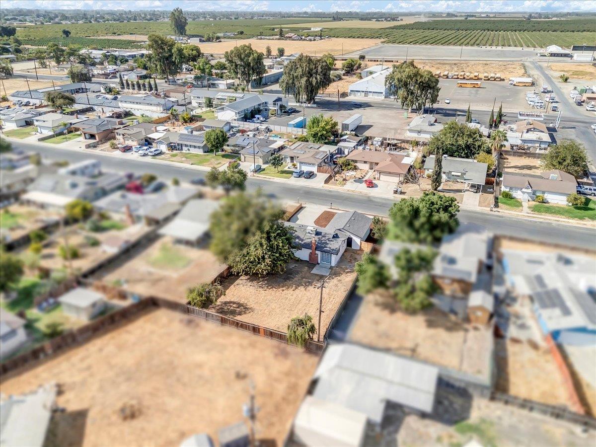 8685 Eddy Street Hanford, CA 93230 - Photo 34 of 45 a view of a city