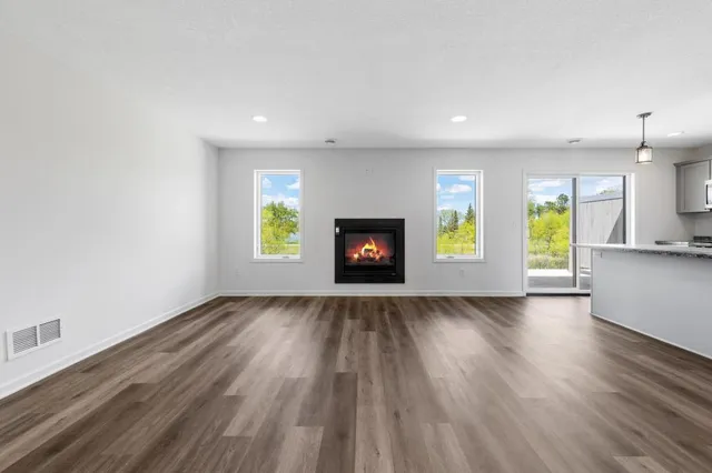 $274,900 | 307 Sunset Avenue, Mountain Lake, MN 56159