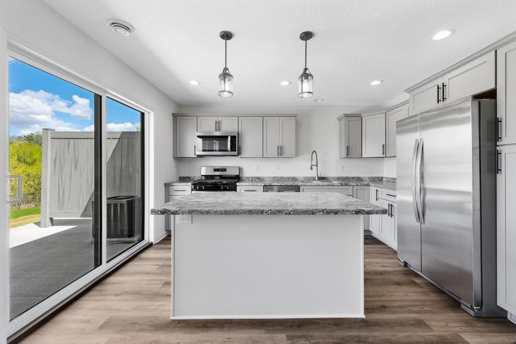 307 Sunset Avenue Mountain Lake, MN 56159 - Photo 8 of 26