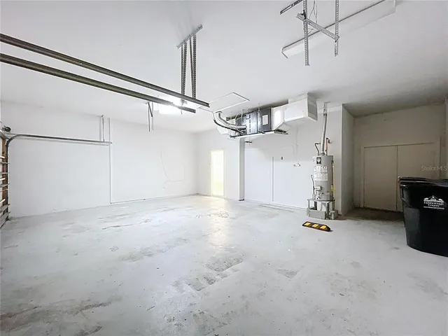 $399,900 | 6813 Regents Village Way, Apollo Beach, FL 33572