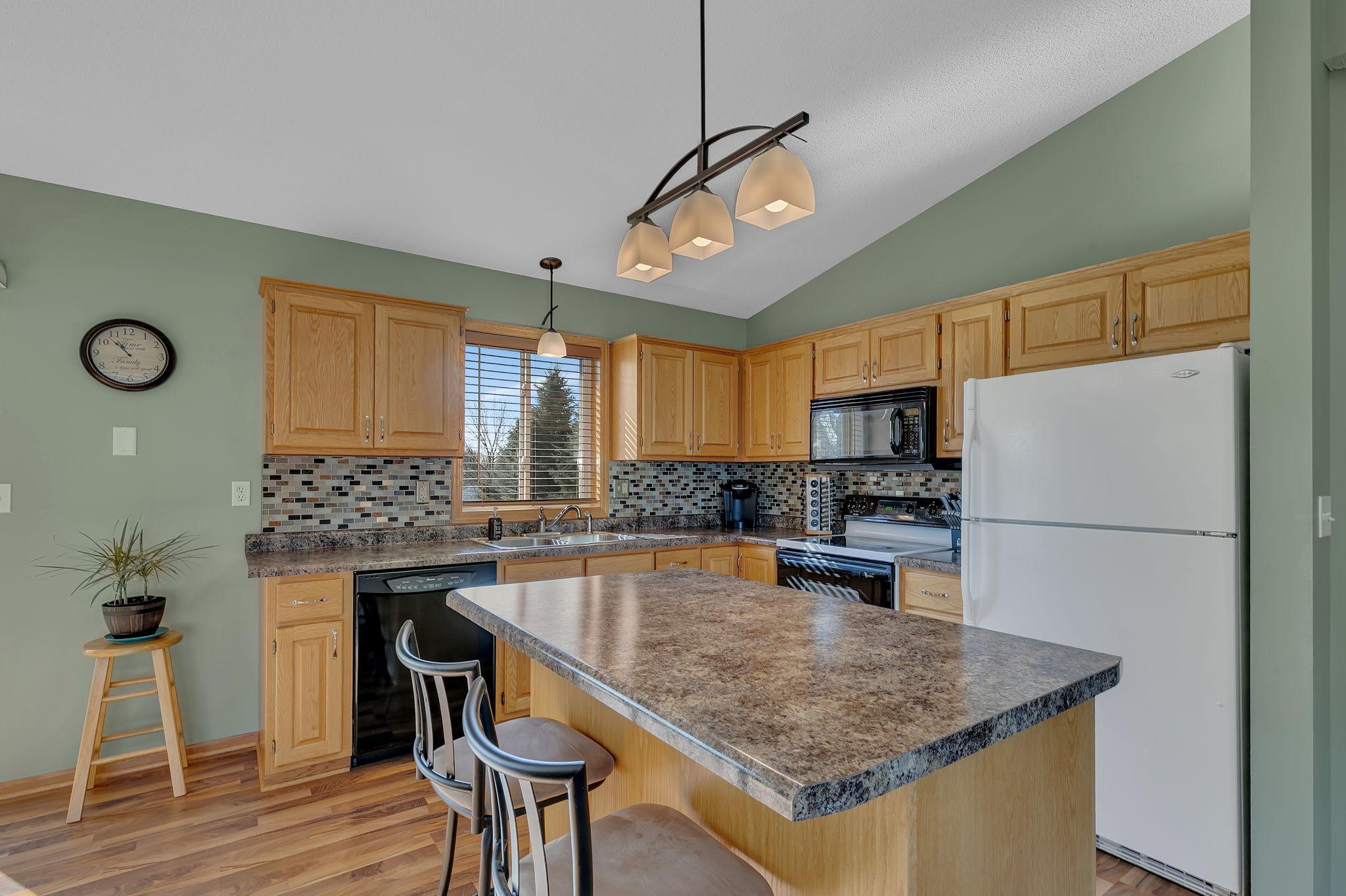 1816 Tyler Path St. Cloud, MN 56301 - Photo 6 of 25