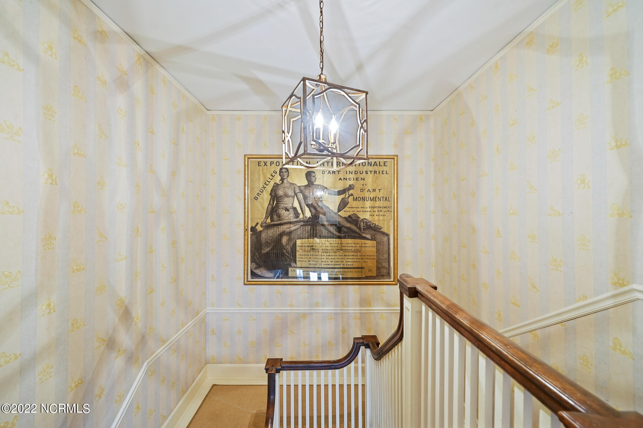 50 McCaskill Road West Pinehurst, NC 28374 - Photo 27 of 66 staircase