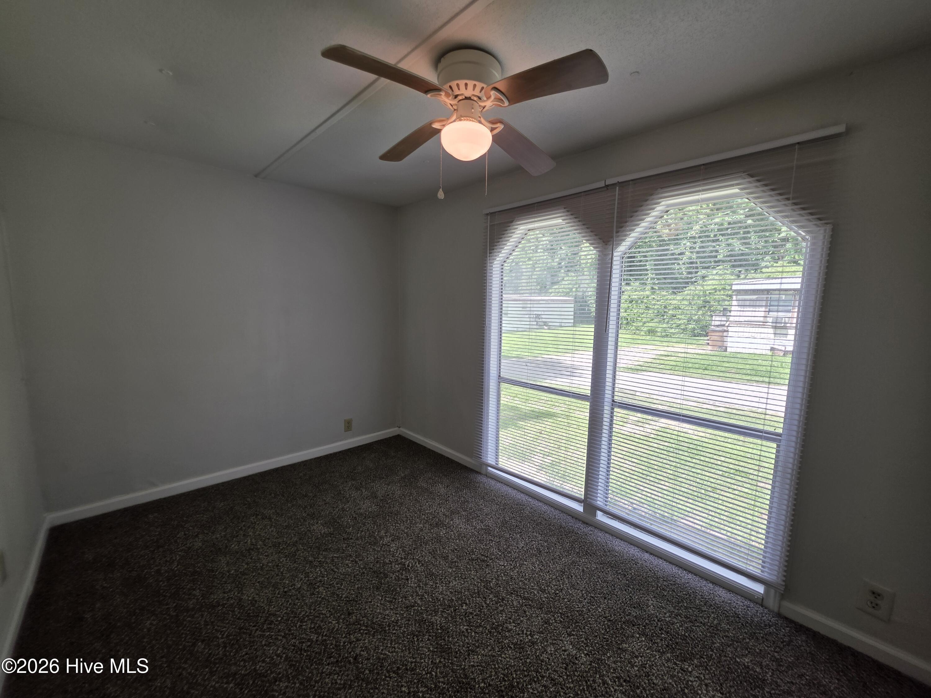 1133 Pickett Road, Unit 6 Jacksonville, NC 28540 - Photo 13 of 15 13