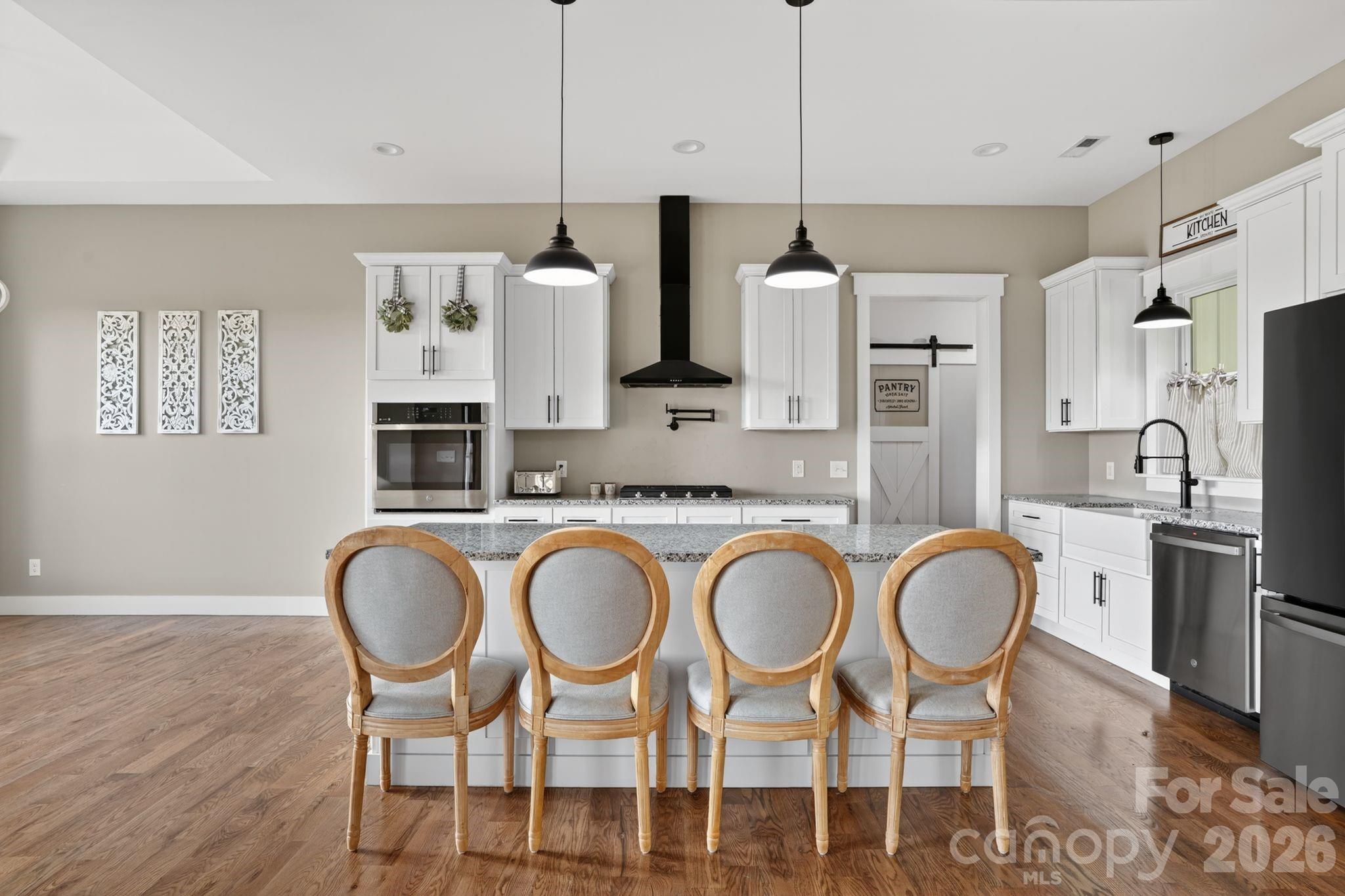 1182 Cape Hickory Road Hickory, NC 28601 - Photo 12 of 48