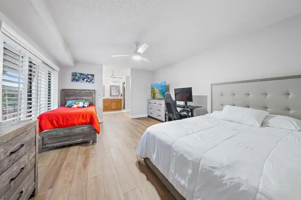 $2,900 | 1802 18th Lane, Palm Beach Gardens, FL 33418