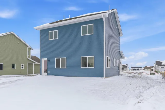 $319,900 | 3109 Bassett Drive, Mankato, MN 56001