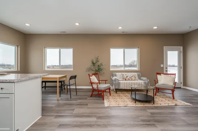 $319,900 | 3109 Bassett Drive, Mankato, MN 56001