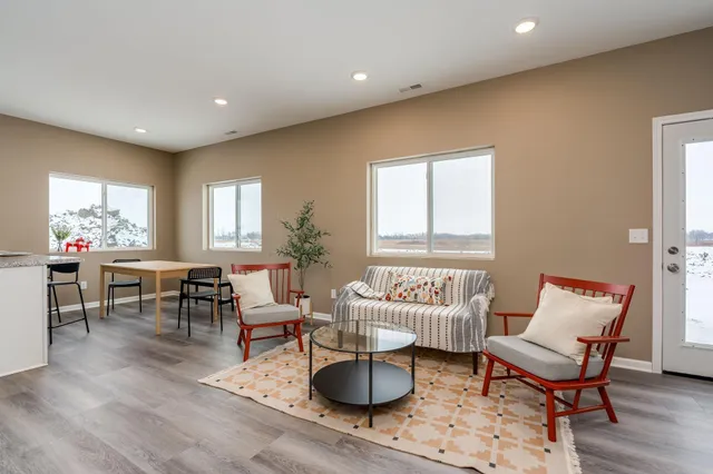 $319,900 | 3109 Bassett Drive, Mankato, MN 56001