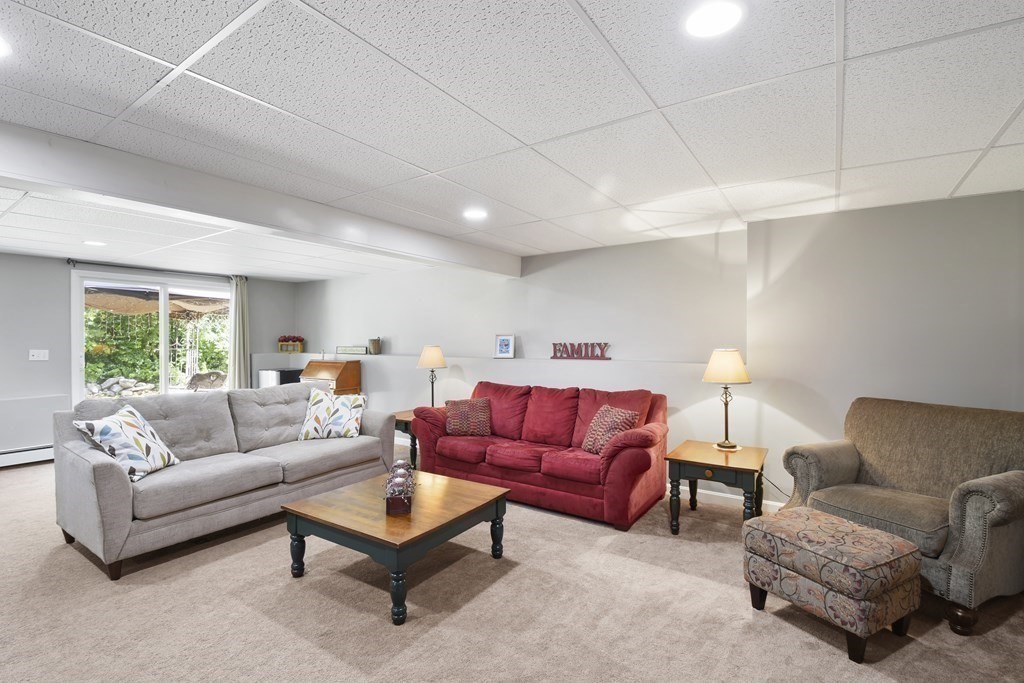 3 Ivy Lane Rutland, MA 01543 - Photo 21 of 34 Gallery Image 21