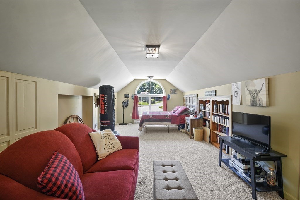 3 Ivy Lane Rutland, MA 01543 - Photo 31 of 34 Gallery Image 31
