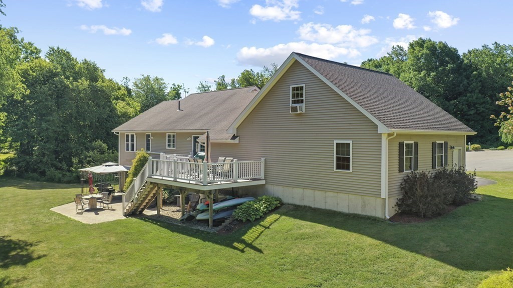 3 Ivy Lane Rutland, MA 01543 - Photo 4 of 34 Gallery Image 4
