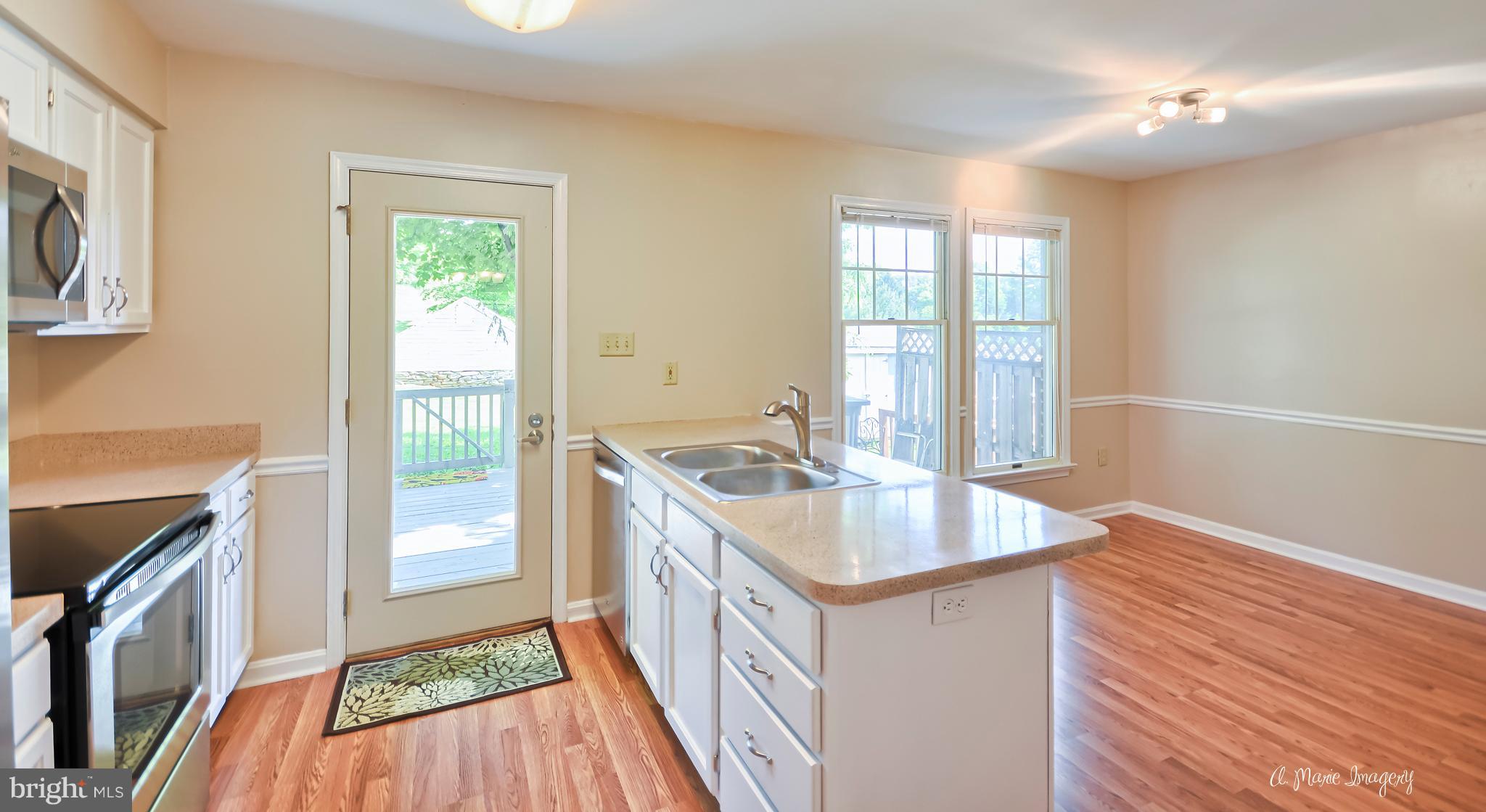 2409 Prentice Court Frederick, MD 21702 - Photo 8 of 30 Kitchen