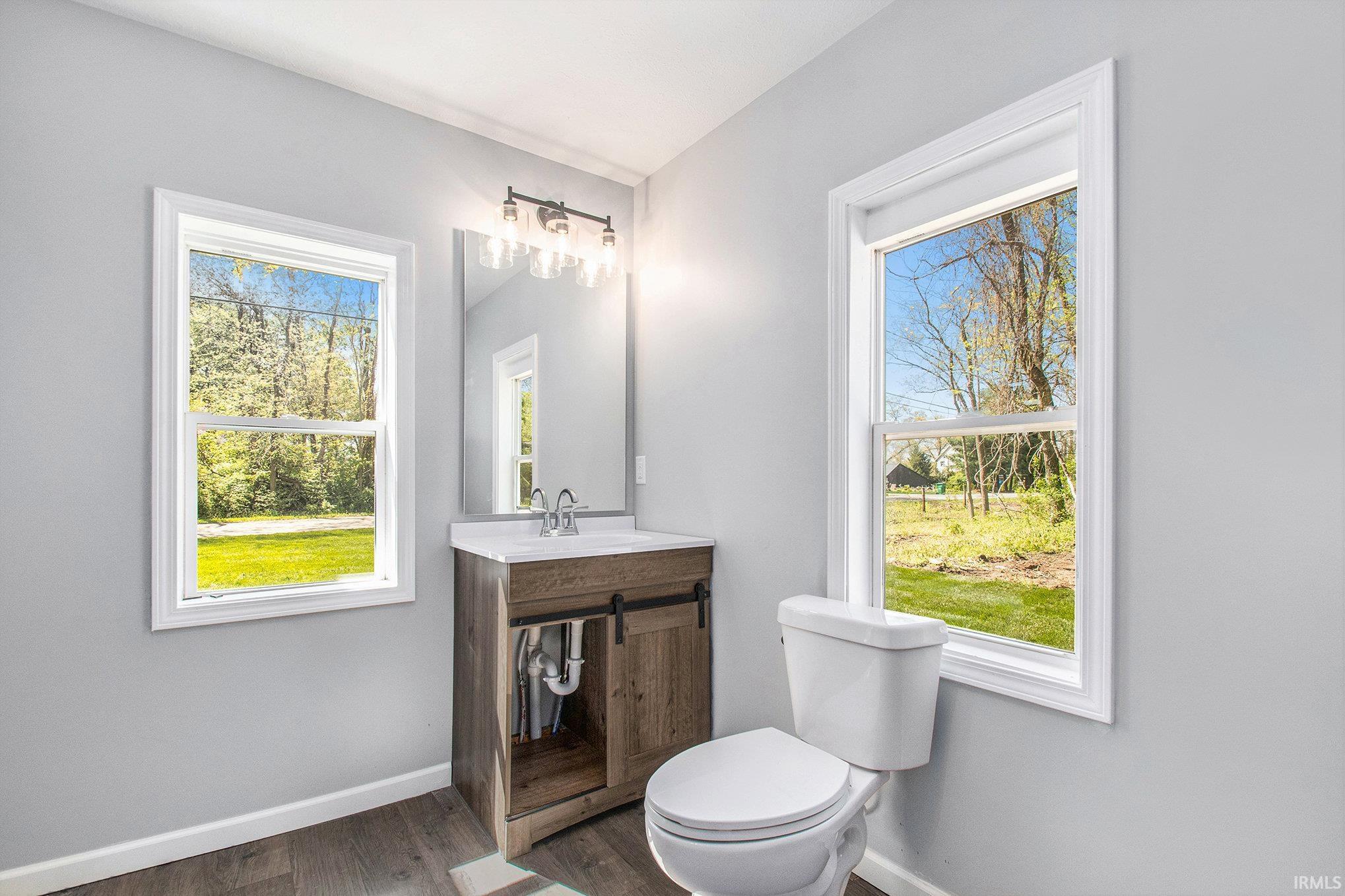 10059 Jefferson Road Osceola, IN 46561 - Photo 12 of 29 Gallery Image 12