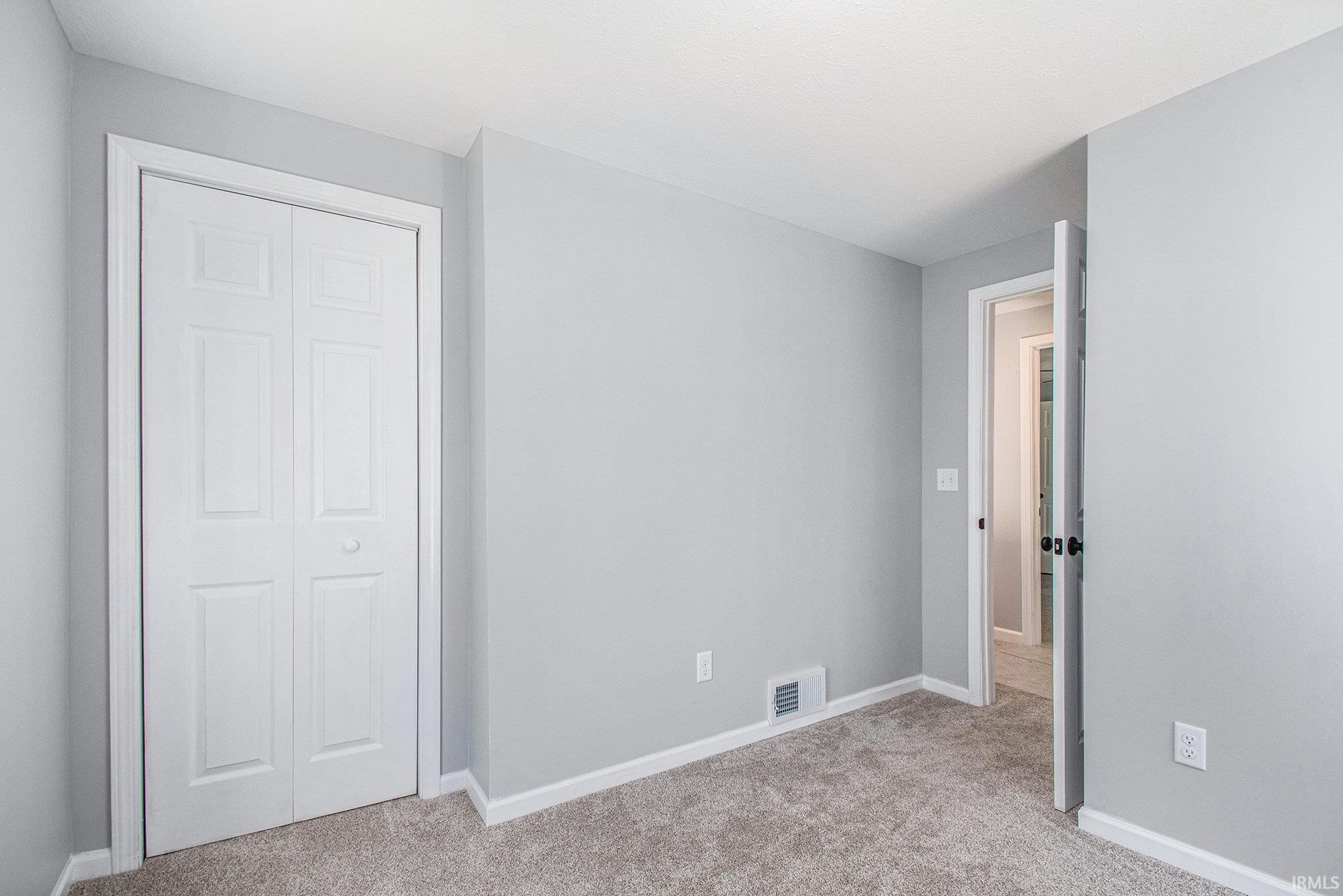 10059 Jefferson Road Osceola, IN 46561 - Photo 19 of 29 Gallery Image 19