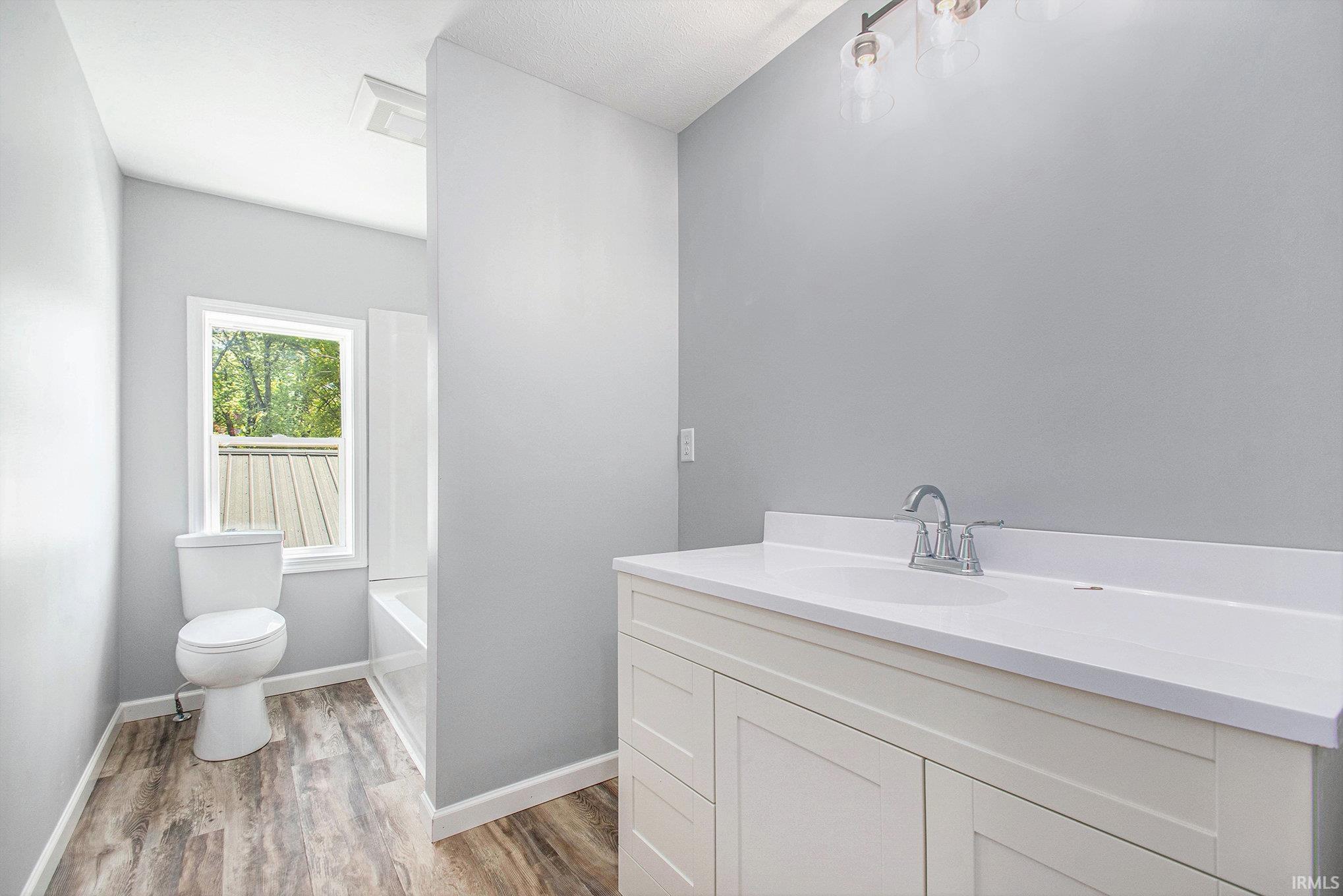 10059 Jefferson Road Osceola, IN 46561 - Photo 25 of 29 Gallery Image 25