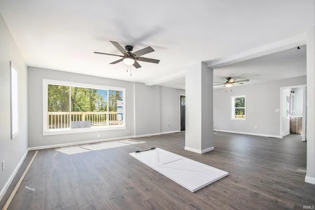 $299,900 | 10059 Jefferson Road, Osceola, IN 46561