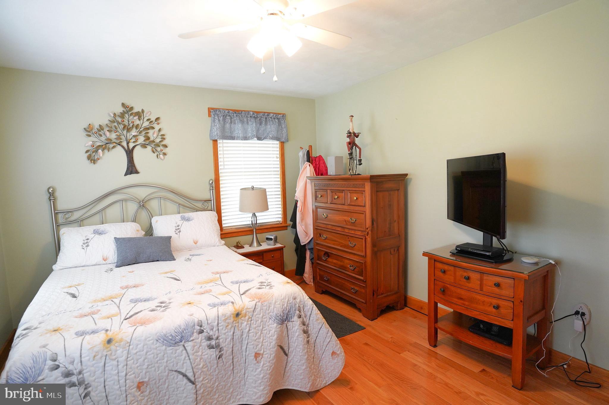 245 Montclair Road Gettysburg, PA 17325 - Photo 18 of 33