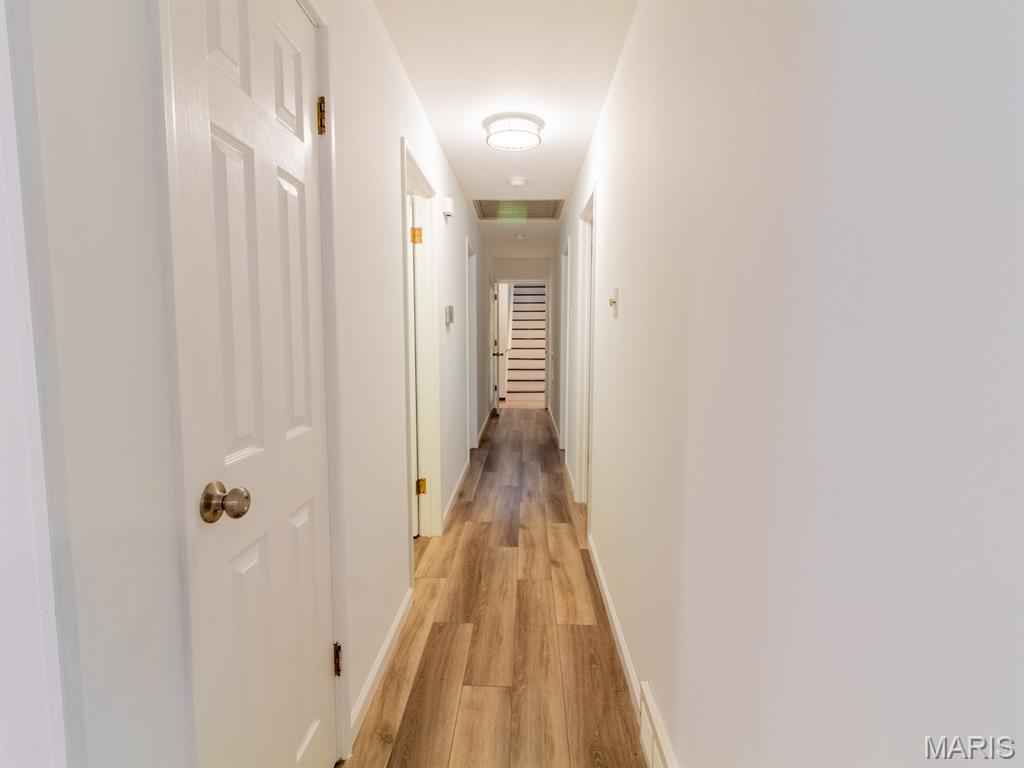8700 South Laclede Station Road St. Louis, MO 63123 - Photo 14 of 60