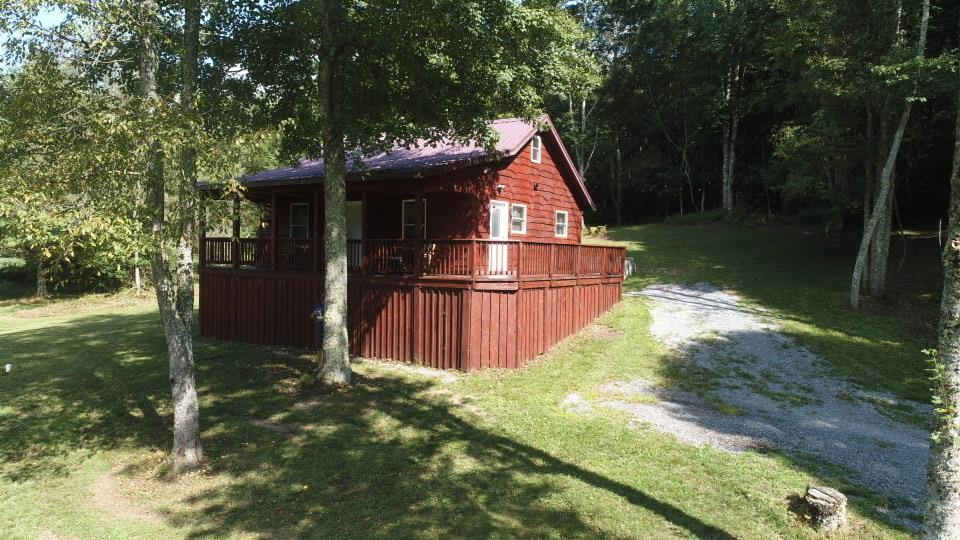 21240 Locust Branch Road Damascus, VA 24236 - Photo 55 of 57 Gallery Image 55
