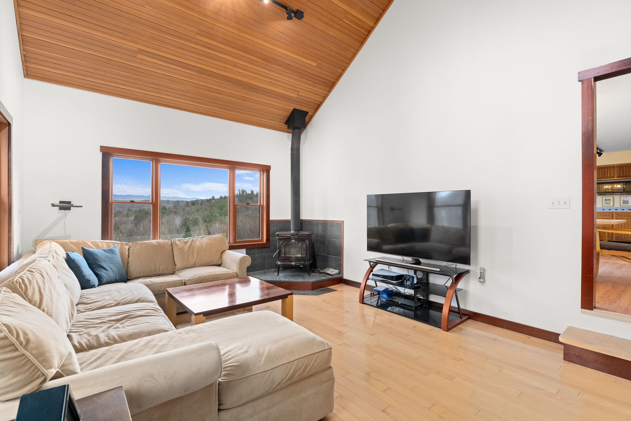 296 Christmas Hill Road Richmond, VT 05477 - Photo 21 of 58 Gallery Image 21