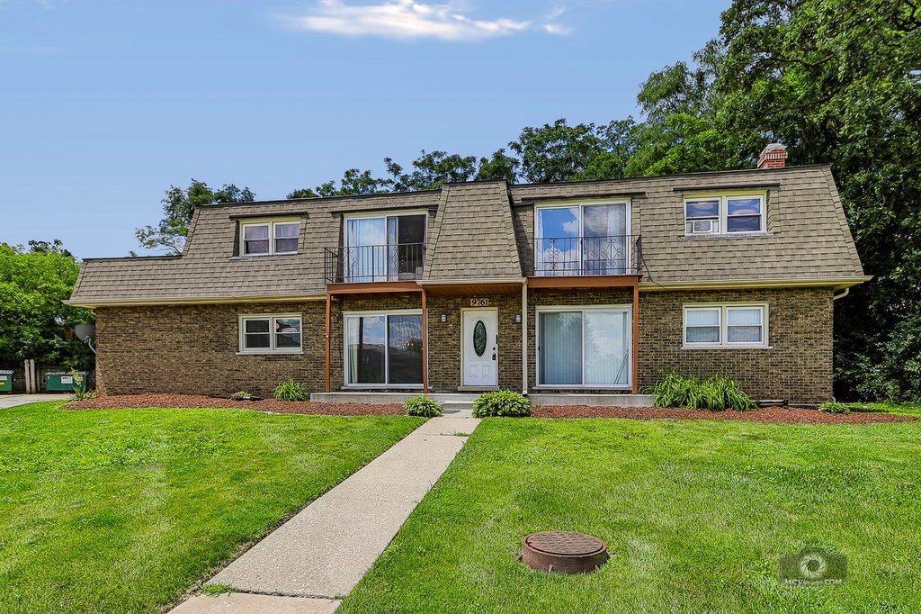 9761 Ravinia Lane Orland Park, IL 60462 - Photo 1 of 38