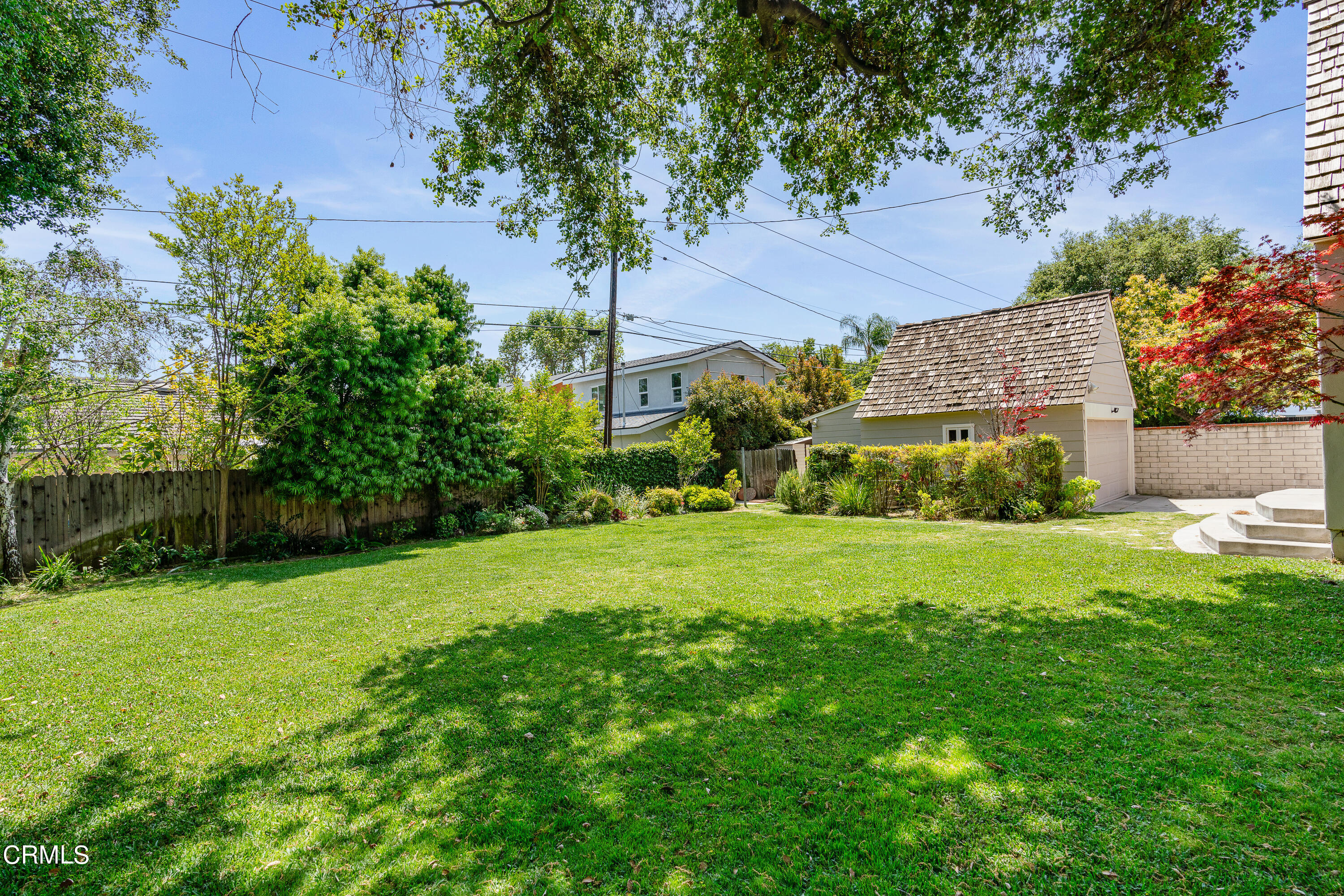 3642 Yorkshire Road Pasadena, CA 91107 - Photo 33 of 37 a view of a back yard