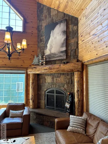 $978,500 | 4240 Grandview Road, Island Park, ID 83429