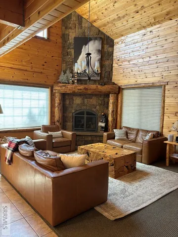 $978,500 | 4240 Grandview Road, Island Park, ID 83429