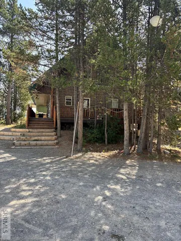 $978,500 | 4240 Grandview Road, Island Park, ID 83429