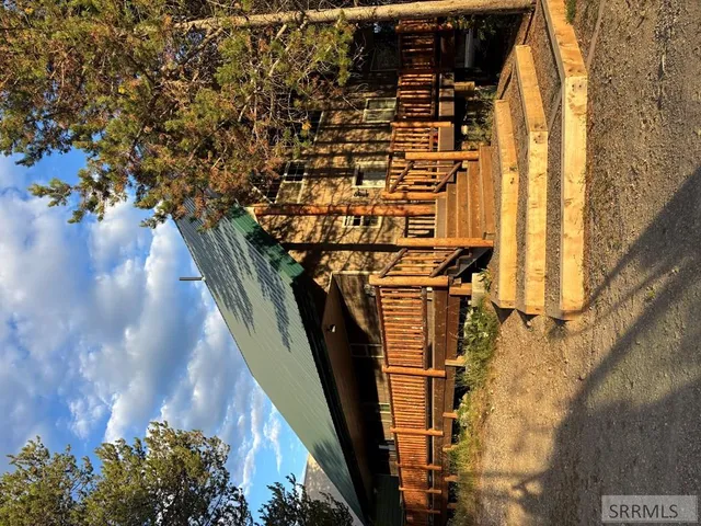 $978,500 | 4240 Grandview Road, Island Park, ID 83429