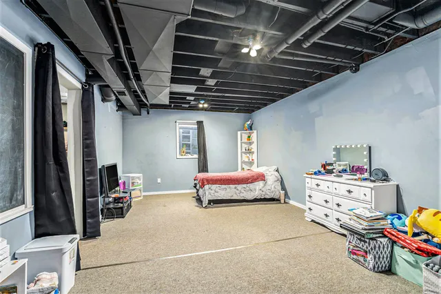 $325,000 | 94 Easton Drive, Ionia, MI 48846