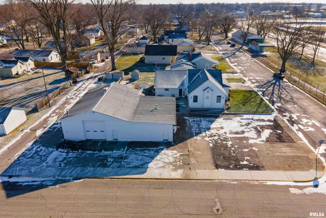 $289,000 | 710 North Jefferson Street, Lincoln, IL 62656