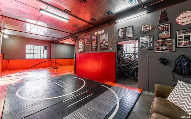 $289,000 | 710 North Jefferson Street, Lincoln, IL 62656