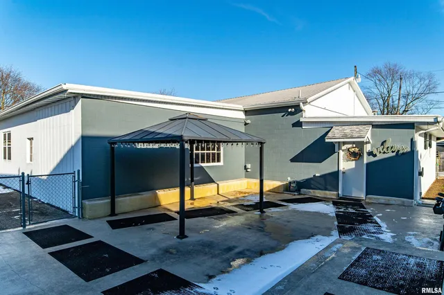 $289,000 | 710 North Jefferson Street, Lincoln, IL 62656