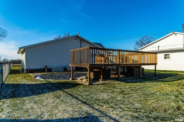 $289,000 | 710 North Jefferson Street, Lincoln, IL 62656