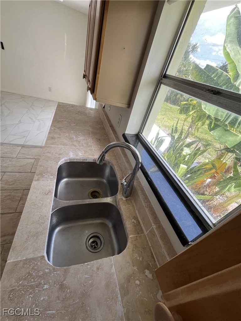 1275 Old Bridge Road North Fort Myers, FL 33917 - Photo 22 of 48