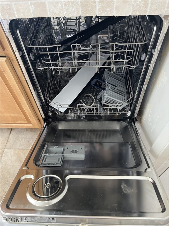 1275 Old Bridge Road North Fort Myers, FL 33917 - Photo 28 of 48