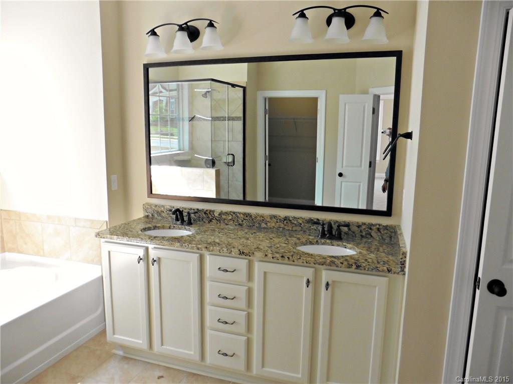 1809 Larkspur Way, Unit 216 Tega Cay, SC 29708 - Photo 9 of 24 Gallery Image 9