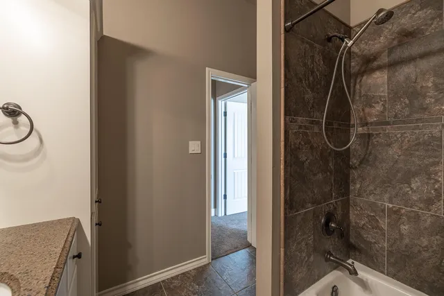 $373,450 | 527 Avenue T, Shallowater, TX 79363