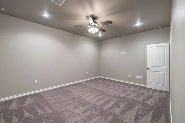 $373,450 | 527 Avenue T, Shallowater, TX 79363