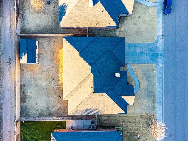 $373,450 | 527 Avenue T, Shallowater, TX 79363