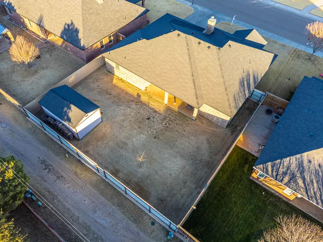 $373,450 | 527 Avenue T, Shallowater, TX 79363