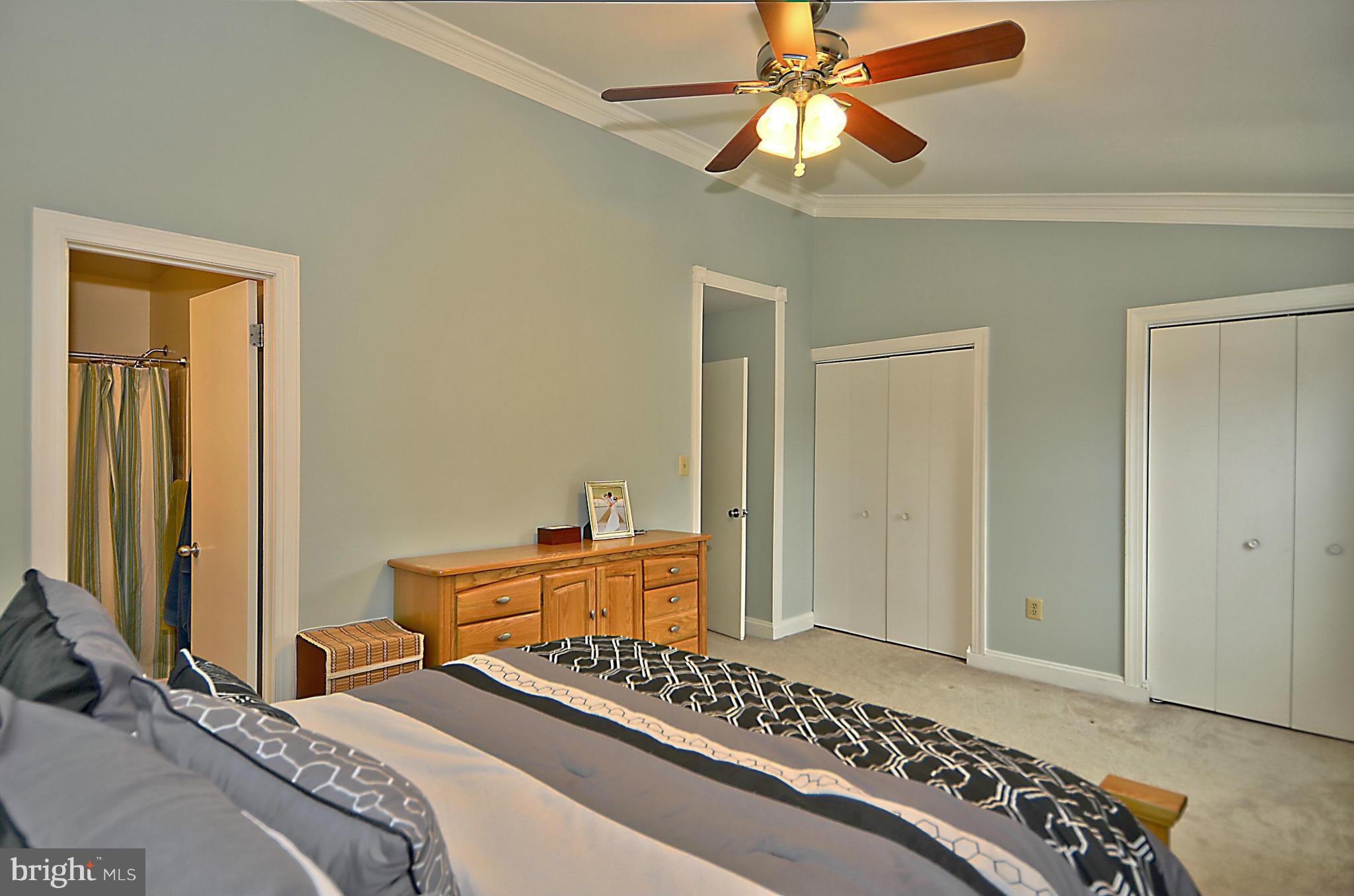 35 Kinsman View Circle Silver Spring, MD 20901 - Photo 11 of 30 a bedroom with bed and a window