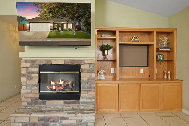 $425,000 | 1505 Dreyfus Lane, Modesto, CA 95355