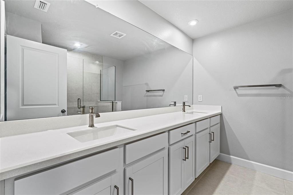 4282 Cloud Hopper Way Lutz, FL 33559 - Photo 31 of 44