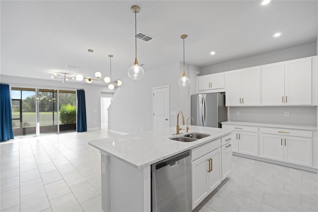 4282 Cloud Hopper Way Lutz, FL 33559 - Photo 8 of 44