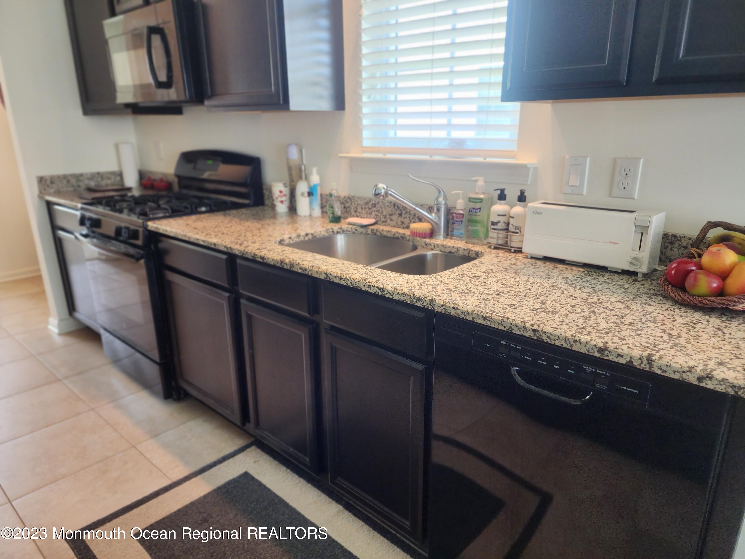 654 Timberline Lane Whiting, NJ 08759 - Photo 21 of 42 20230605_131335