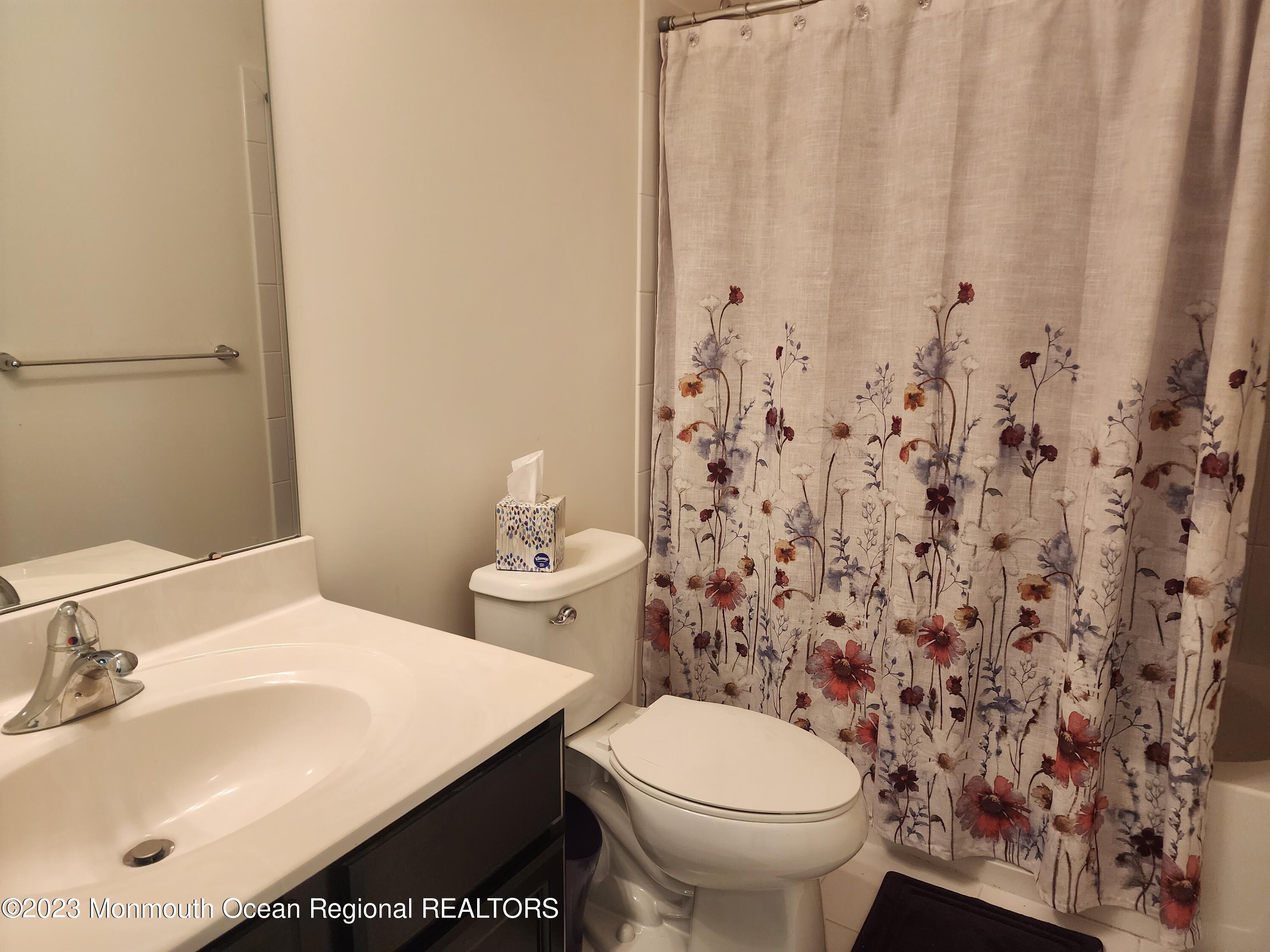 654 Timberline Lane Whiting, NJ 08759 - Photo 36 of 42 20230605_131121