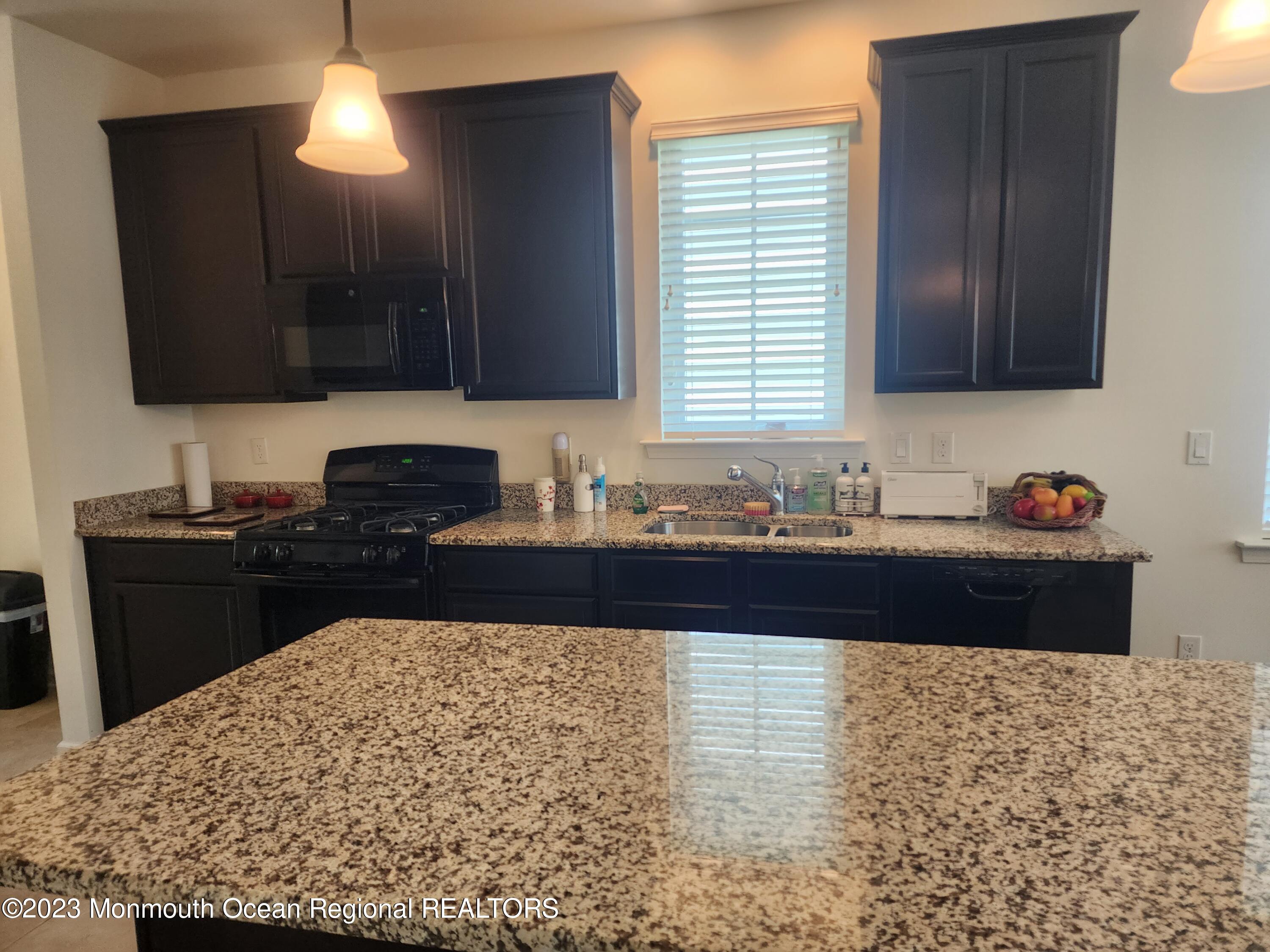 654 Timberline Lane Whiting, NJ 08759 - Photo 10 of 42 20230605_130702