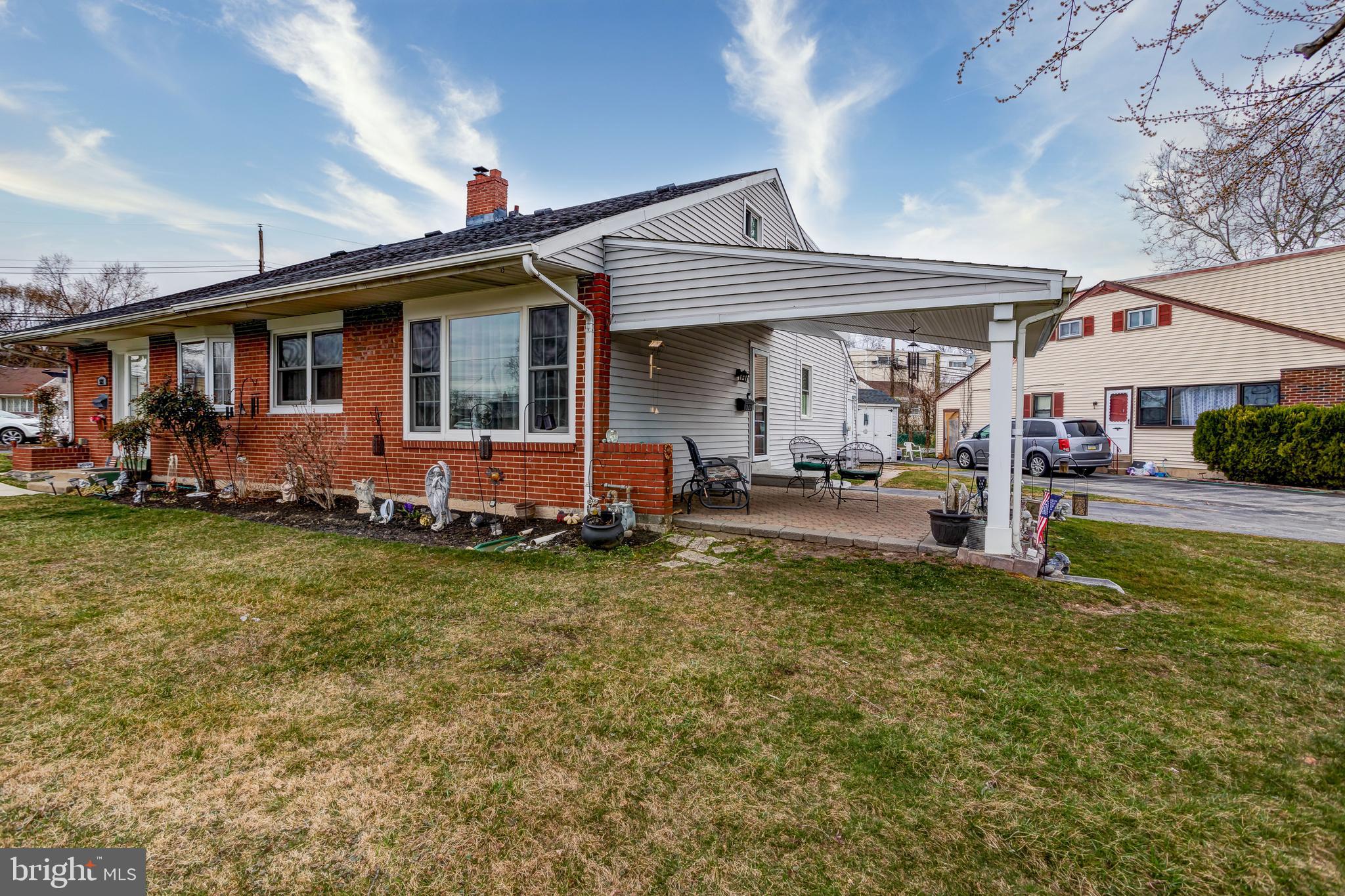 525 Lee Road Norwood, PA 19074 - Photo 2 of 29